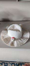Cappello prendisole tesa larga paglia traforata bi