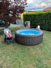 Piscina Idromassaggio da esterno gonfiabile