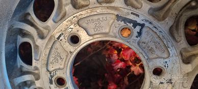 Cerchio Fuoristrada 15" 6 fori