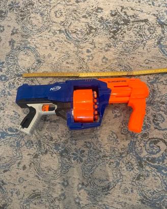 Nerf mitragliatrice zona via Zurigo MI