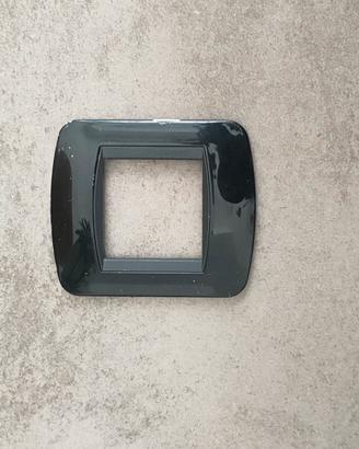 Placca presa elettrica BTicino living light