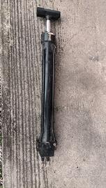 pistone idraulico L = 1MT