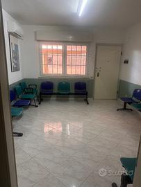 Stanza camera ad uso professionale Sestu