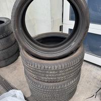 Gomme 245/40 R21 RFL