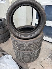 Gomme 245/40 R21 RFL