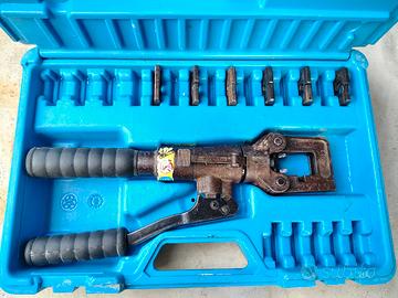 Pinza crimpatrice oleodinamica Cembre HT 50