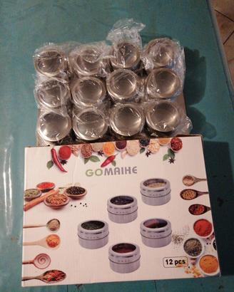 Set portaspezie magnetici. prezzo trattabile