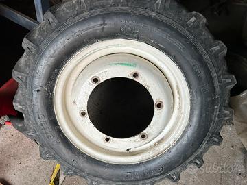 Gomme e cerchi anteriori fiat 82/86