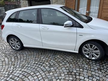 Mercedes-Benz B180 CDI Executive Blue Efficiency