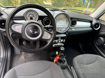 Mini R56 1.4 benzina