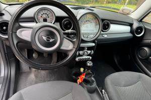 Mini R56 1.4 benzina