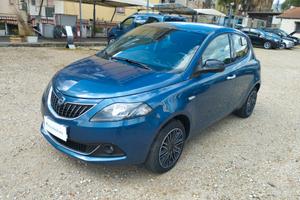 Lancia Ypsilon 1.0 FireFly 5 porte S&S Hybrid Gold