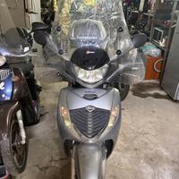 In blocco plastiche Honda sh iniezione