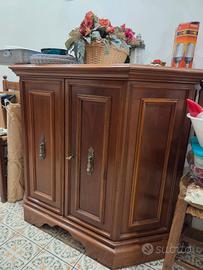 piccola credenza