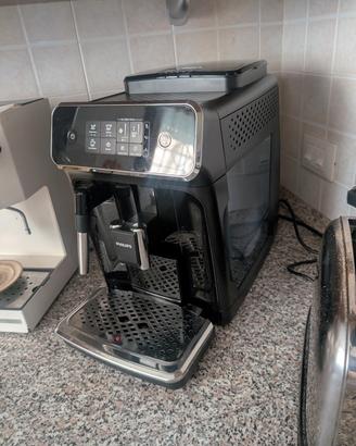 Philips Serie 2200 Macchina da caffè automatica
