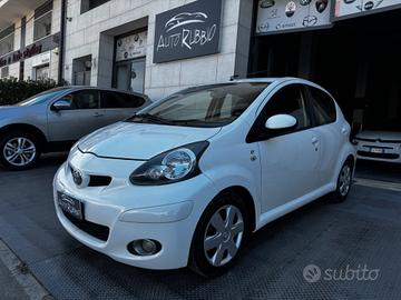 Toyota Aygo 1.0 12V VVT-i 5 porte Now