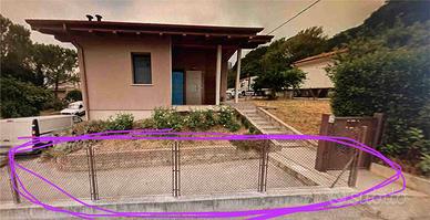 Rete metallica marrone