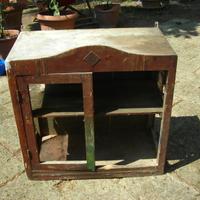 VECCHIA CREDENZA IMOBILE N LEGNO APPENDIMURO