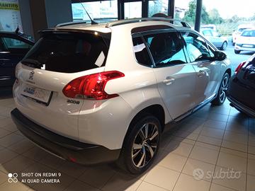 Peugeot 2008 BlueHDi 100 ACTIVE 5P