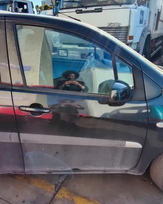 SUZUKI SPLASH 2010 PORTA ANTERIORE SX/DX