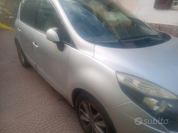 RENAULT Scénic 3ª serie - 2010