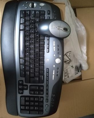 Tastiera & mouse wireless multimediale Logitec