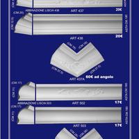 cornici in gesso con angoli abbinati decoro parete