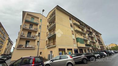 2 LOCALI A SCANDICCI