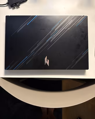 Acer Nitro V15 notebook laptop gaming I5 4050