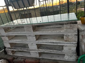 Pallet da restaurate con vetro