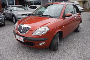 LANCIA Ypsilon 1.3 MJT 16v Platino -Ok NEOPATEN.