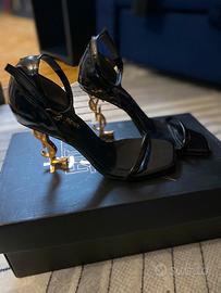 YSL SAINT LAURENT