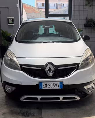 Renault Scenic Scénic XMod Cross 1.5 dCi
