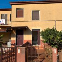 Campomarino-Ingresso ind.109mq con giardino e box