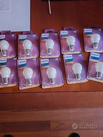 12 Led 40 watt warm white attacco E27