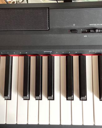 Piano P115 B Yamaha Usato