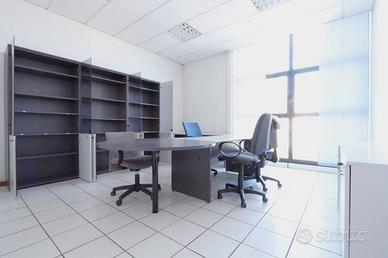 Immobile di 119 m² con 4 locali a Monticello Conte