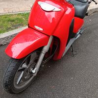 Scarabeo Aprilia 200