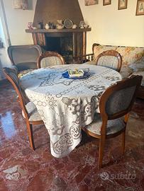 Tavolo rotondo estensibile