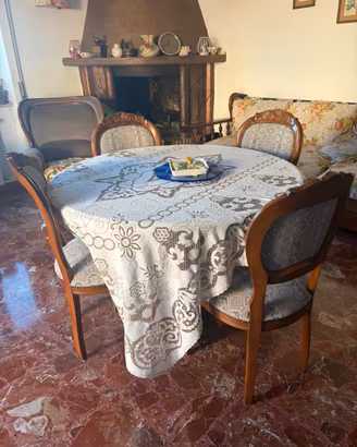 Tavolo rotondo estensibile
