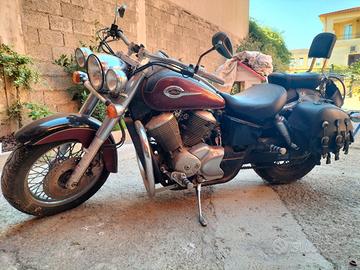 Honda Shadow 750 American Classic Edition