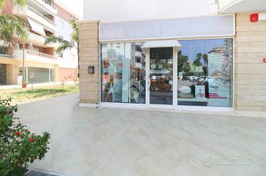 MONOLOCALE A ROSETO DEGLI ABRUZZI