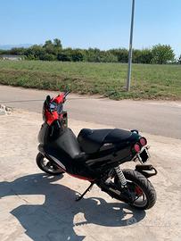 Aprilia SR 50 Racing Ben tenuto
