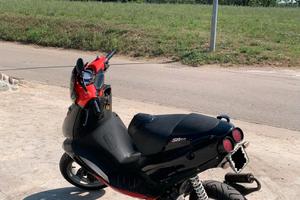 Aprilia SR 50 Racing Ben tenuto