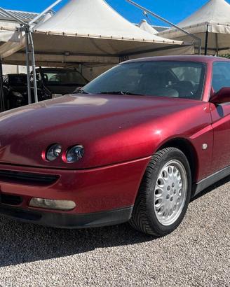 Alfa Romeo GTV 2.0 16v ts Lusso c pelle Momo