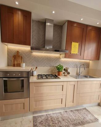 CUCINA COMPONIBILE CILIEGIO – ROVERE ***NUOVA***