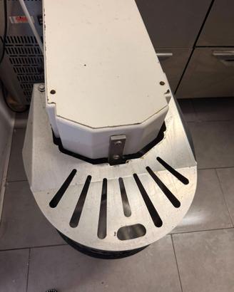 Impastatrice professionale Pasquini PSP800 18 kg t