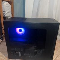 Pc da Gaming Pre Assemblato MSI + 2 monitor Gaming