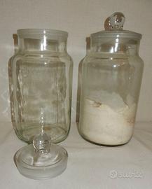 Coppia di barattoli in vetro soffiato vintage