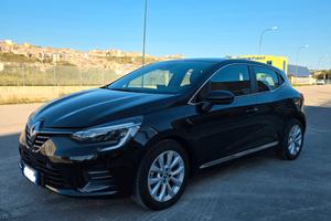 Renault Clio V Hybrid 140 cv 2022 benz/elettrico